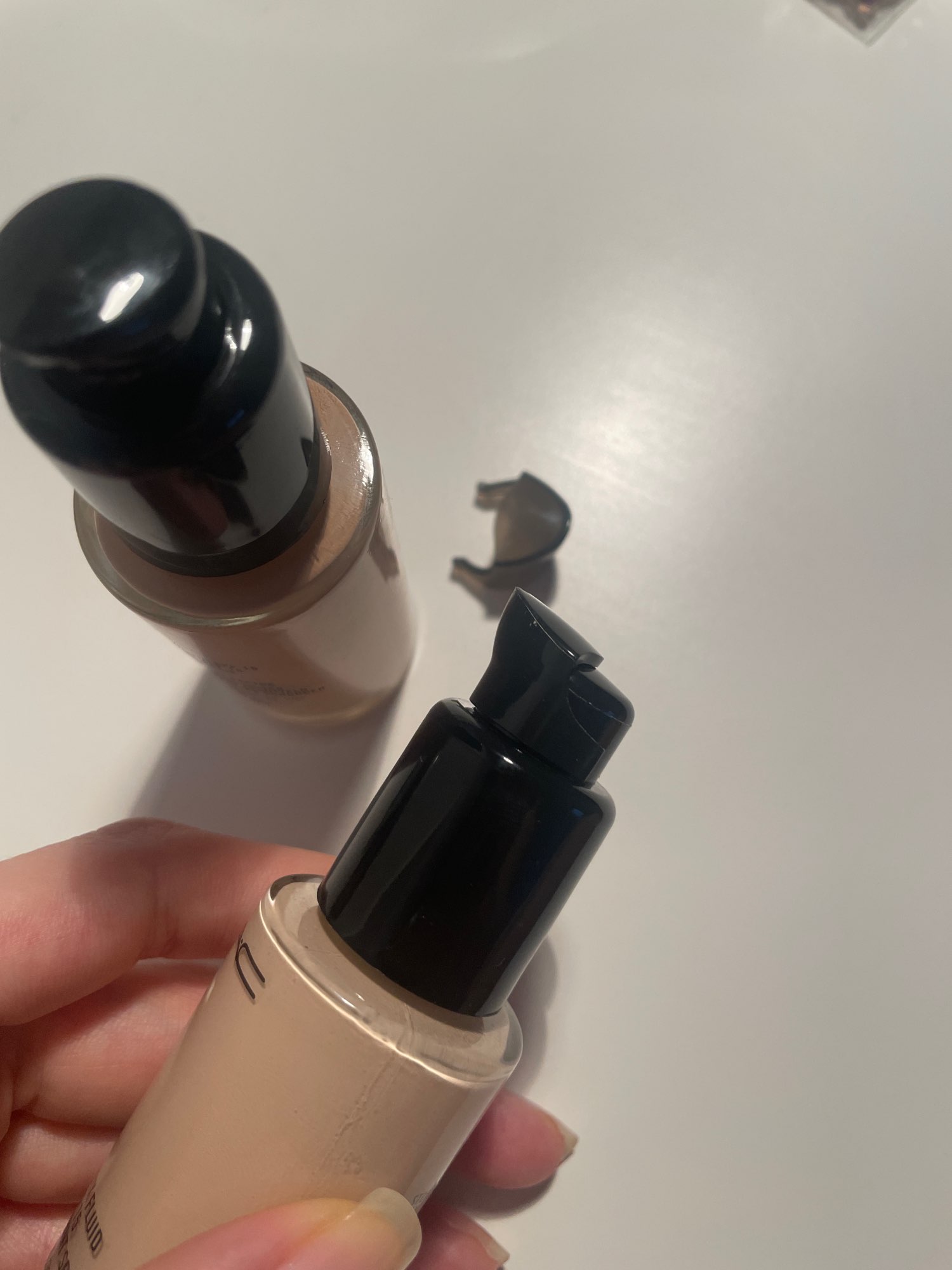 1Pc 디스펜서 펌프 프레스 리퀴드 파운데이션 30ml - Beauty No Makeup 리뷰 및 가격